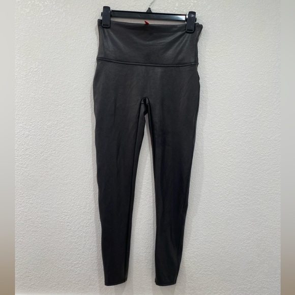 Spanx Faux Leather Leggings black size L NWOT - Picture 4 of 8